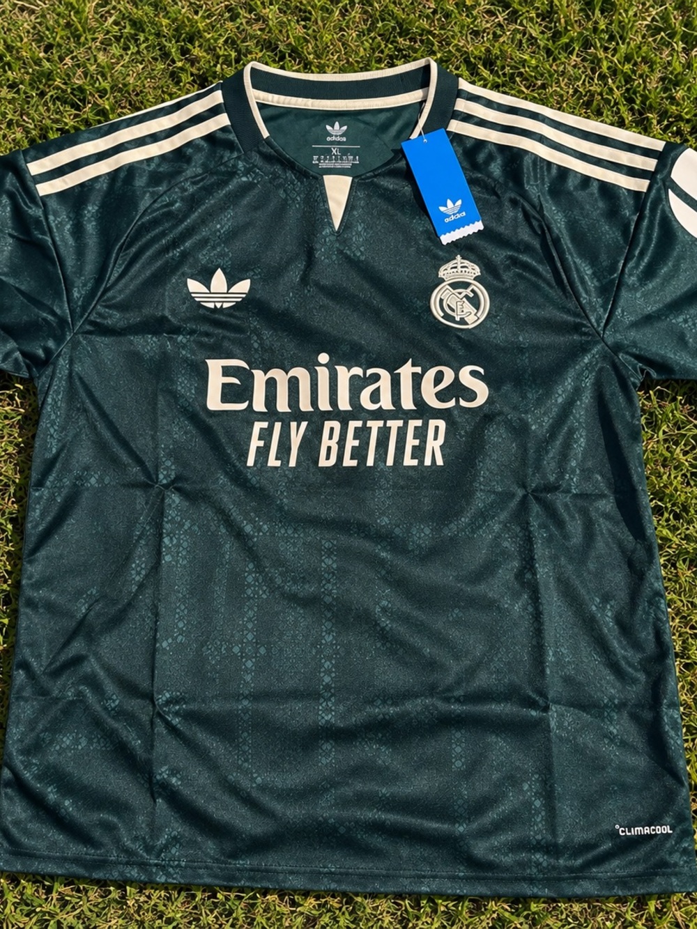 Real Madrid Men's Dark Green Away